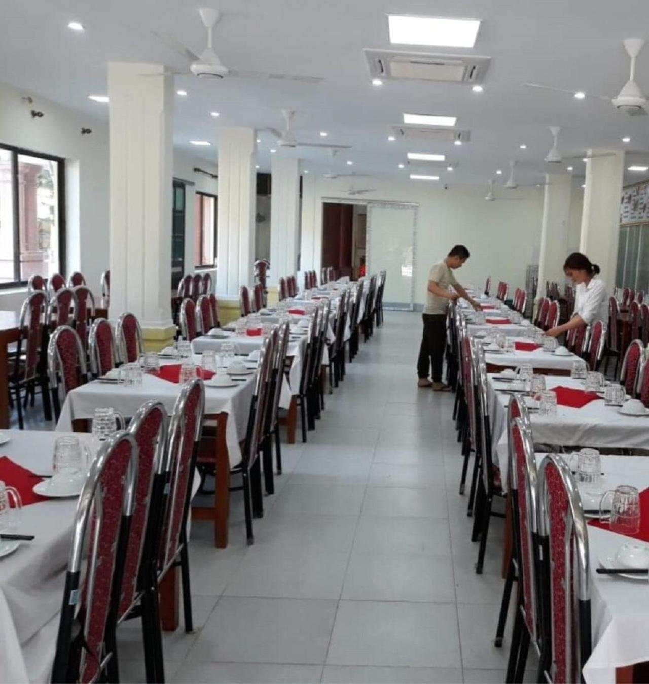 Hotel Khach San Vien Dong Cửa Lò Exteriér fotografie