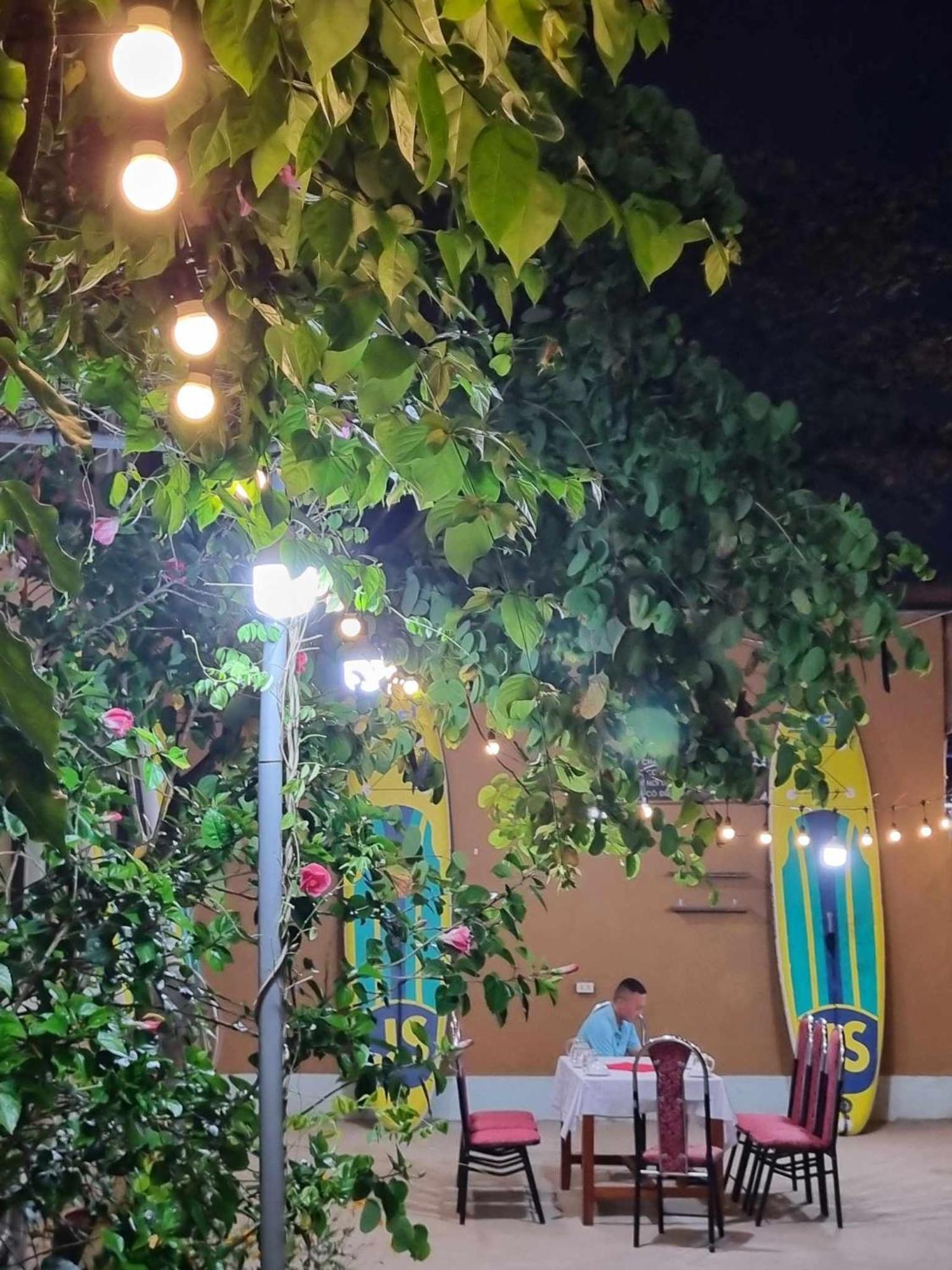 Hotel Khach San Vien Dong Cửa Lò Exteriér fotografie